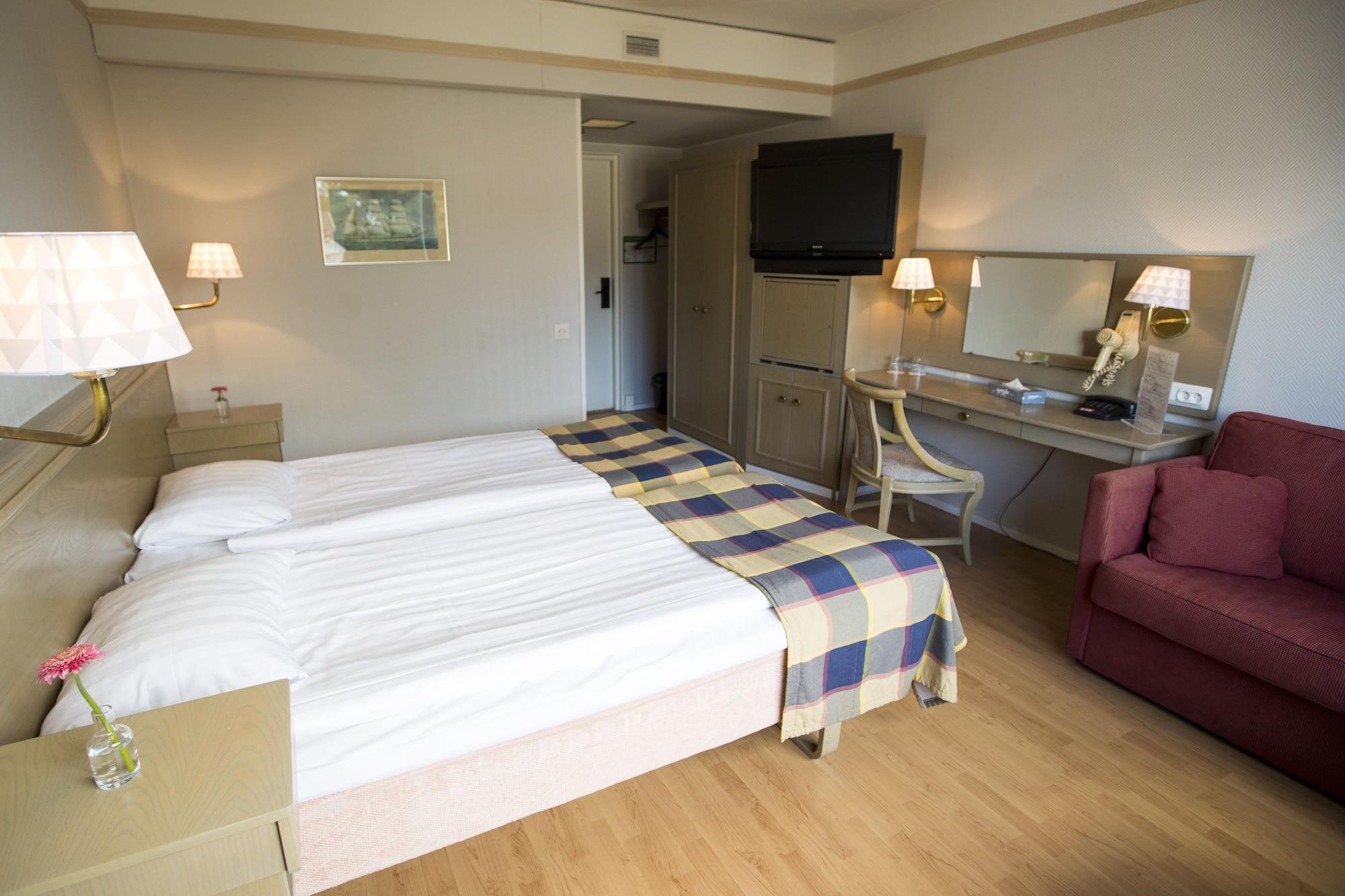 Hotel Adlon Mariehamn Exterior foto