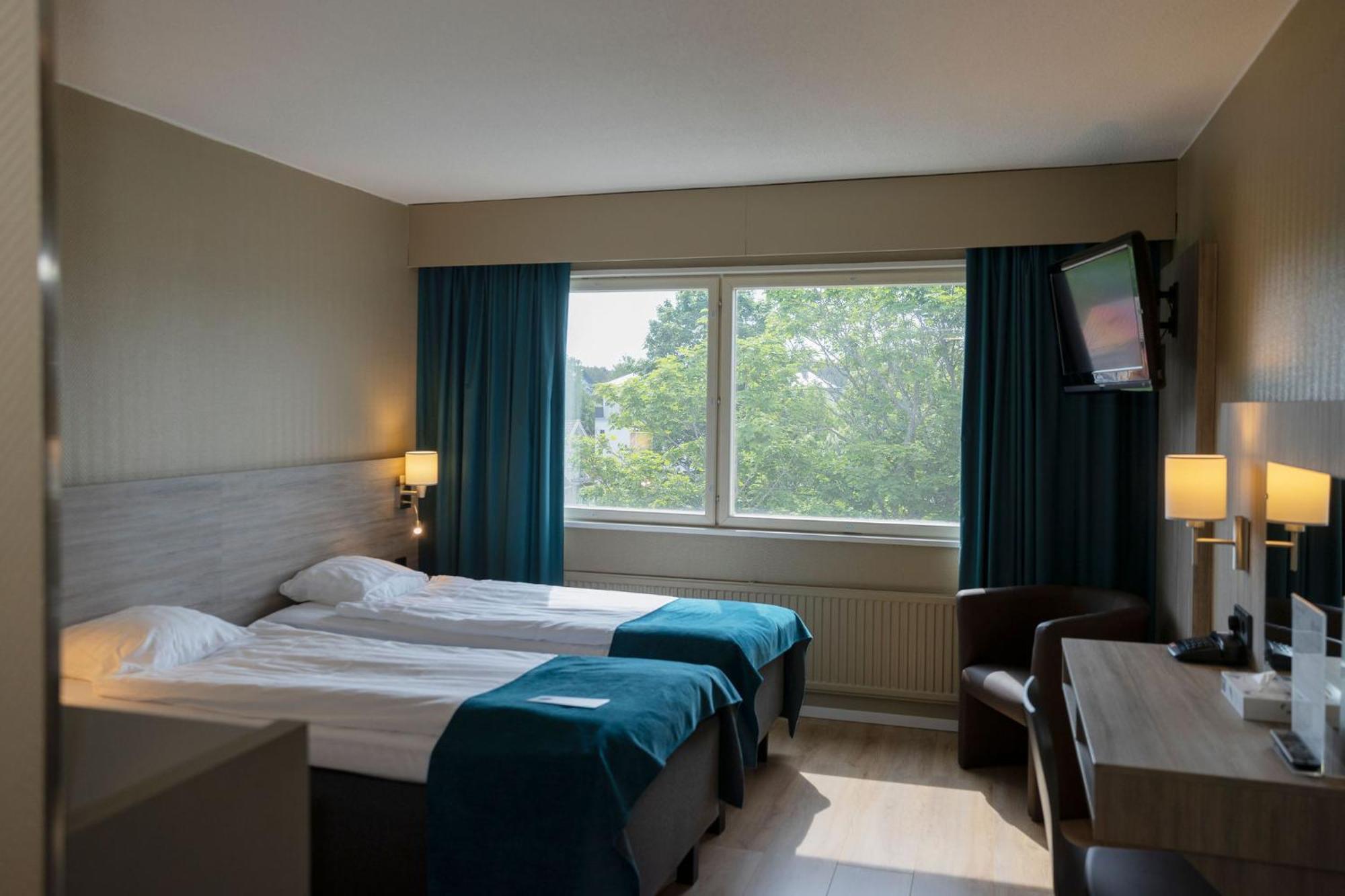Hotel Adlon Mariehamn Exterior foto