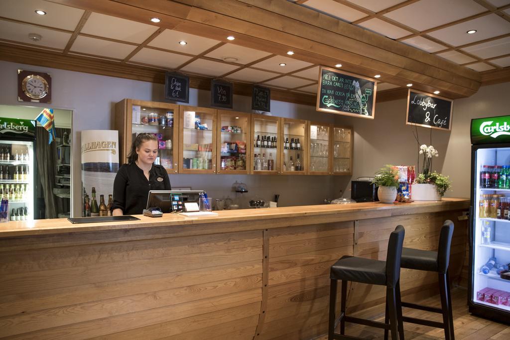 Hotel Adlon Mariehamn Exterior foto